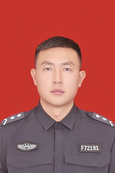 义勇为模范候选人新利娱乐全国见(图37)